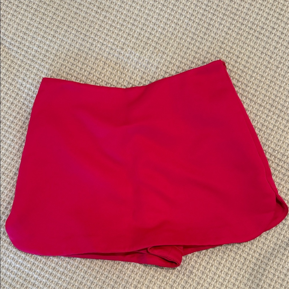 Women’s fuchsia Skort *small imperfection see pics